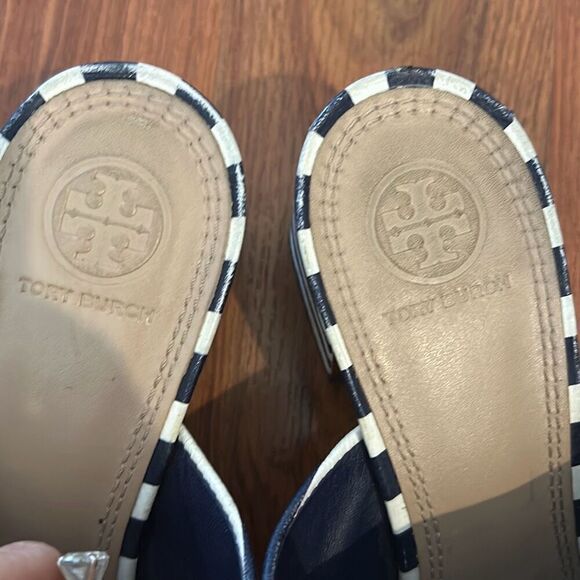 Tory Burch navy and whites striped mules peep toe size 7 1/2 - Picture 2 of 7